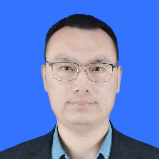 李杰骁
