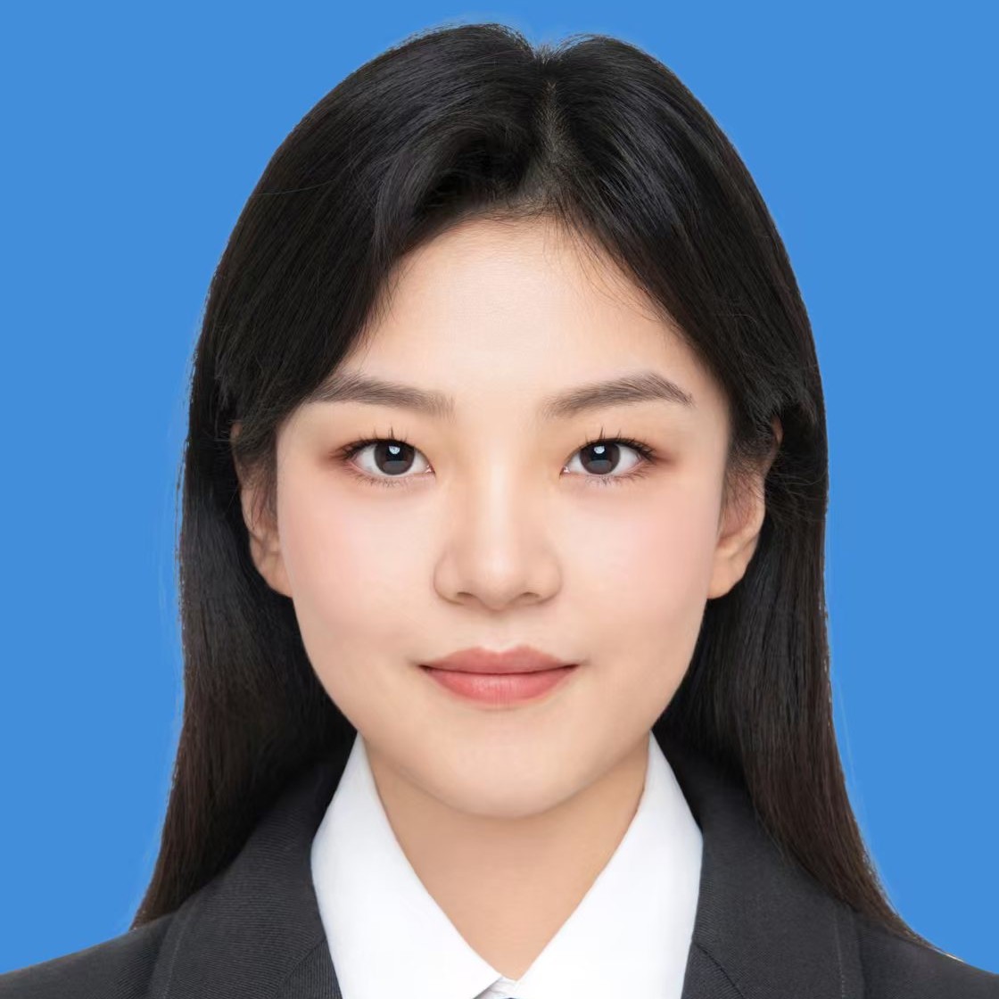 尹旭航