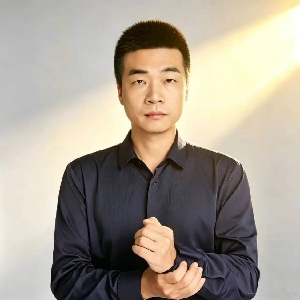 李穗鸿