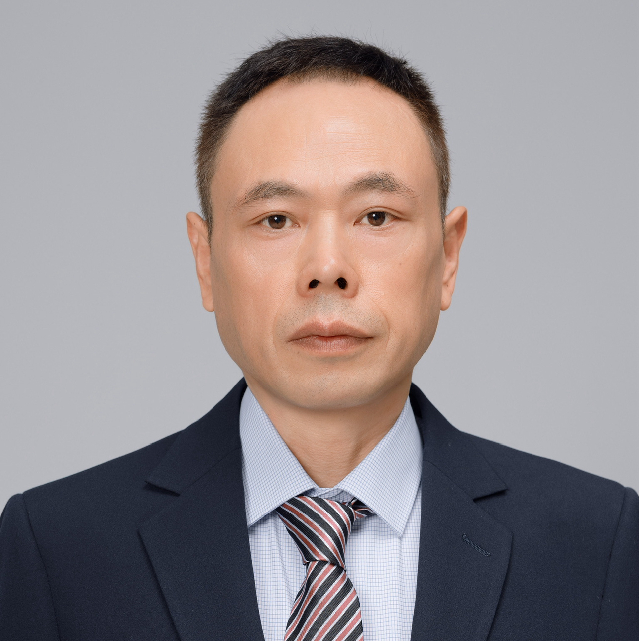 李波