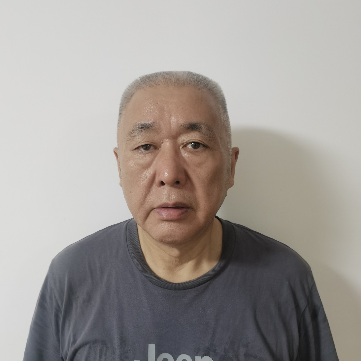 谌旭东