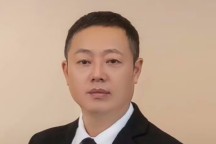 成年人以出售游戏账号为名收取未成年多人钱款拒不交付账号定性？