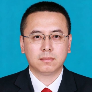 庞华明