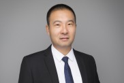 妻子哺乳期，老公去洗脚按摩，算不算出轨？
