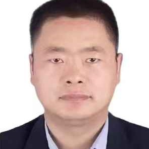 李辉