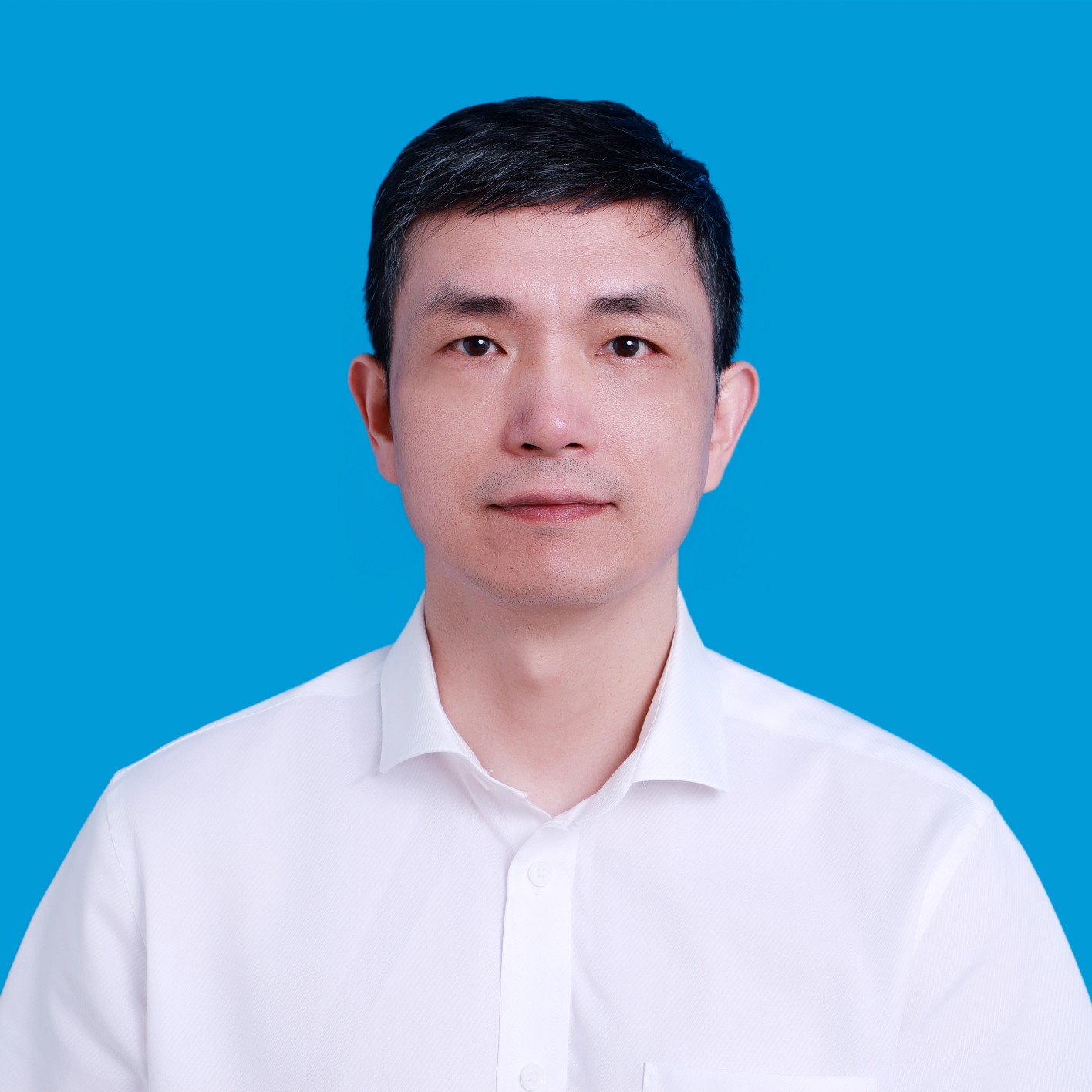 张洲军