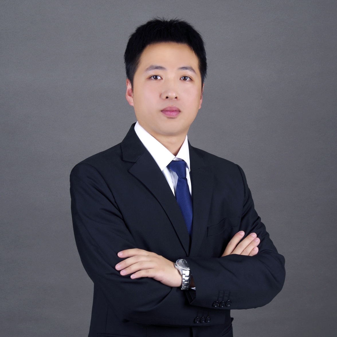 李阳