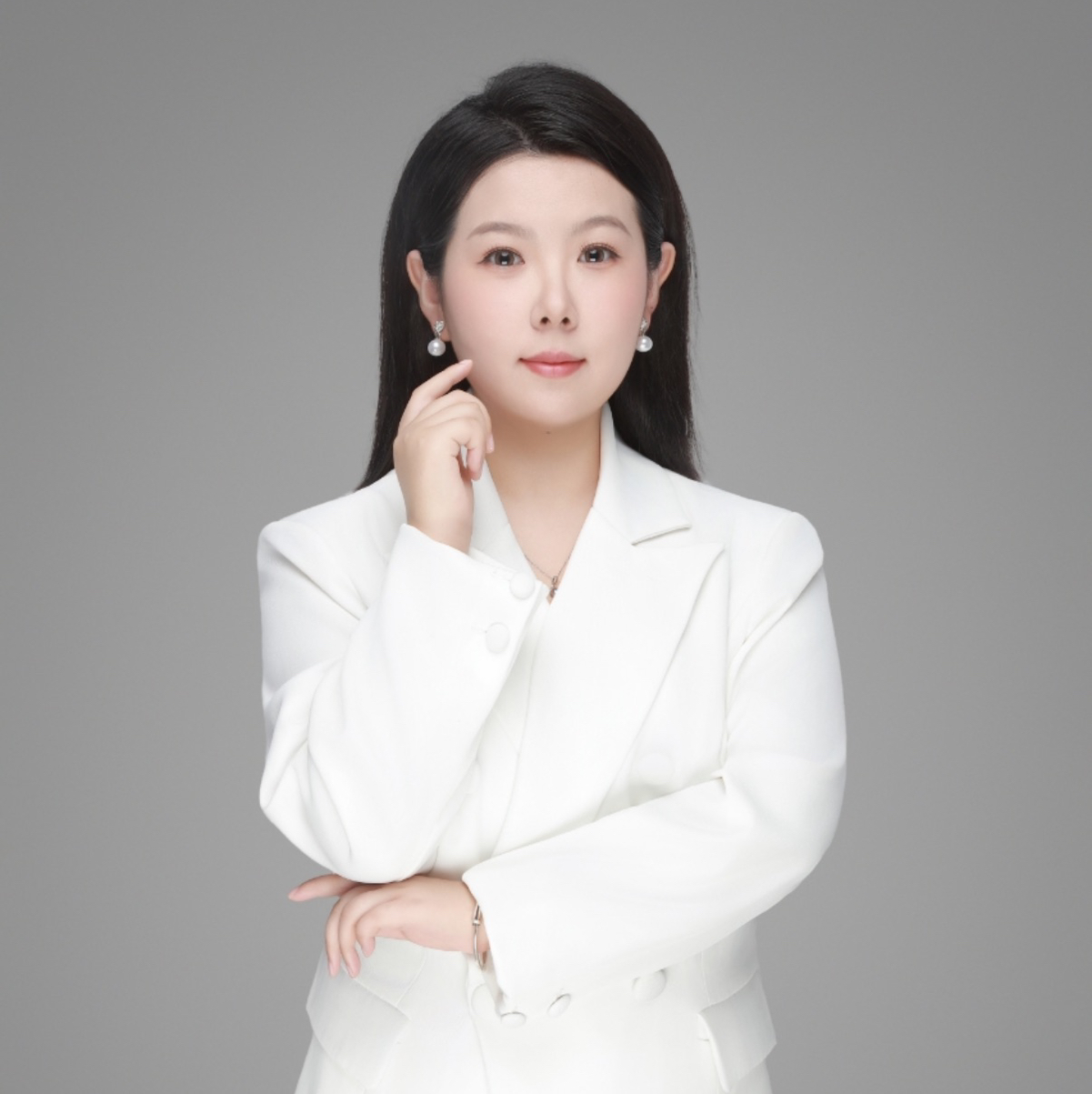 贾钰婷