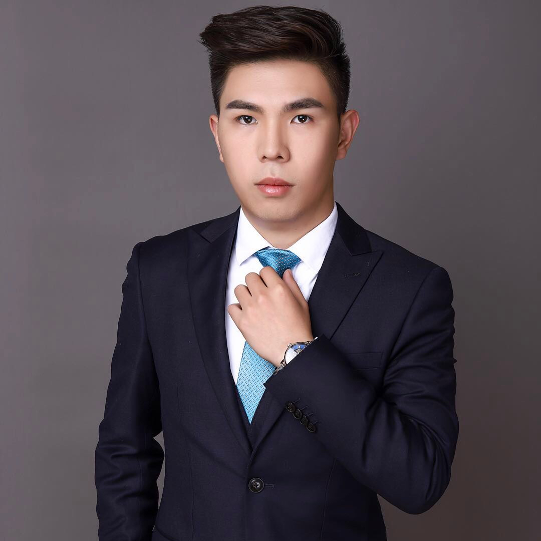 李垚