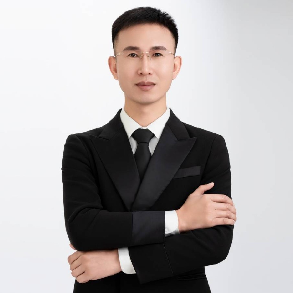 杨成鼎