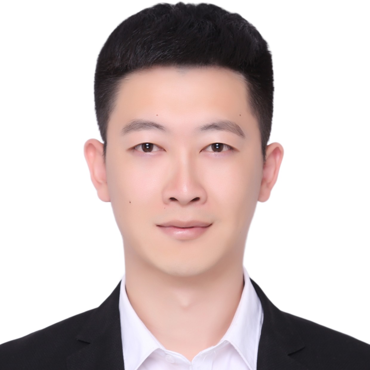 王健